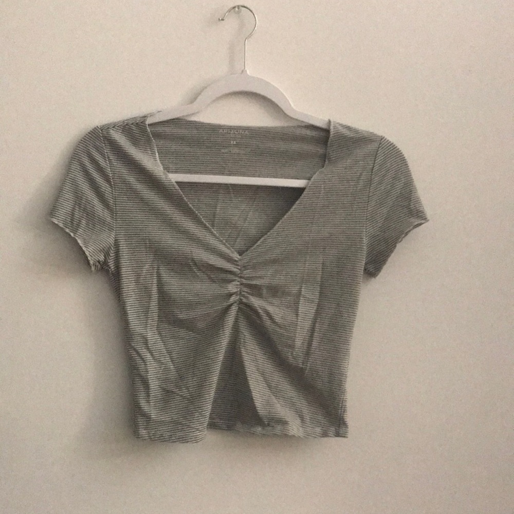 V neck grey and white crop top